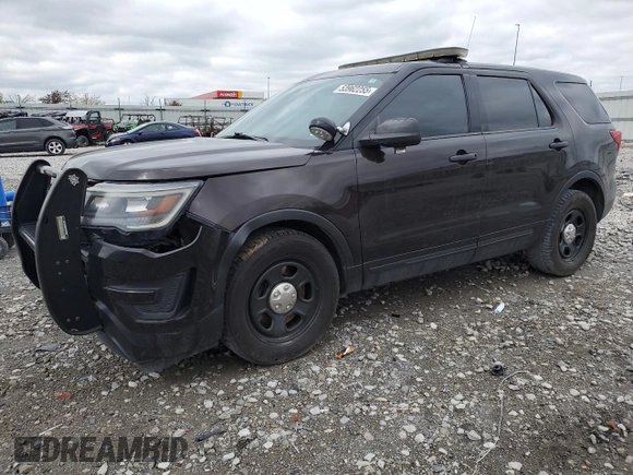 2017 Ford Police Interceptor Utility z VIN 1FM5K8AR0HGC25366, wystawiony jako Copart lot #53962255 z przebiegiem 130 821 mil mil oraz Szkoda całkowita • Salvage title. Historia ofert i sprzedaży dostępna na DreamBid. Obrazek 1.