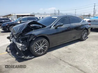 2024 Lexus ES 300h with VIN 58ADA1C10RU047127, listed as a Copart auction lot 56039775 with 28,047 mi miles and Salvage title. Bid and sale history available at DreamBid. Image 1.