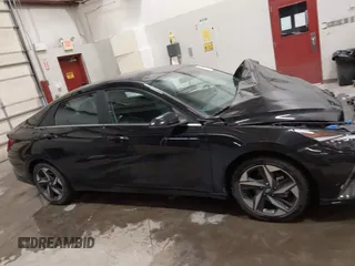 2023 Hyundai Elantra Limited z VIN 5NPLP4AG3PH114597, wystawiony jako IAAI lot #42063874 z przebiegiem 30 873 mil mil oraz . Historia ofert i sprzedaży dostępna na DreamBid. Obrazek 14.