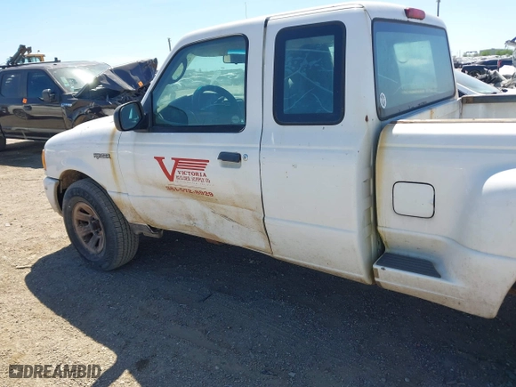 2004 Ford Ranger XL with VIN 1FTYR14U04PA70719, listed as a IAAI auction lot 41802006 with 203,803 mi miles. Bid and sale history available at carsss.com. Image 6.