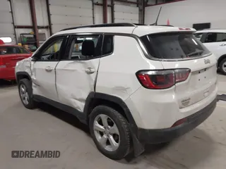 2017 Jeep Compass Latitude with VIN 3C4NJDBB0HT692722, listed as a IAAI auction lot 41776740 with 132,271 mi miles and . Bid and sale history available at DreamBid. Image 3.