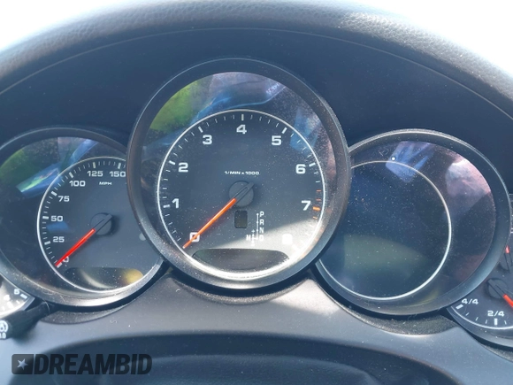 2016 Porsche Cayenne z VIN WP1AA2A26GKA13183, wystawiony jako IAAI lot #39110607 z przebiegiem Nie podano mil oraz . Historia ofert i sprzedaży dostępna na DreamBid. Obrazek 7.