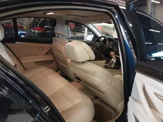 2014 BMW 5 Series 535i with VIN WBA5B1C54ED477539, listed as a IAAI auction lot 40812585 with 94,541 mi miles and . Bid and sale history available at DreamBid. Image 8.