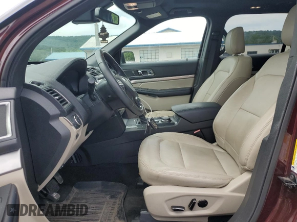2018 Ford Explorer XLT с VIN 1FM5K8D86JGC21055, выставлен на аукционе Copart как лот 65515705 с пробегом 63 104 миль миль и Списание • Salvage title. История ставок и продаж доступна на DreamBid. Изображение 7.
