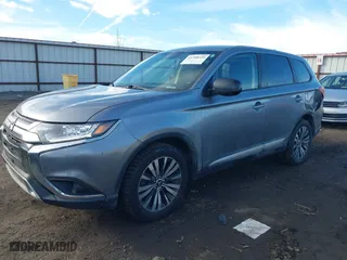 2019 Mitsubishi Outlander ES with VIN JA4AZ3A33KZ003536, listed as a IAAI auction lot 41708140 with 98,552 mi miles. Bid and sale history available at carsss.com. Image 18.