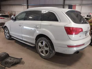 2013 Audi Q7 3.0T Premium Plus with VIN WA1LGAFE6DD004998, listed as a IAAI auction lot 41607118 with 1 mi miles. Bid and sale history available at carsss.com. Image 3.