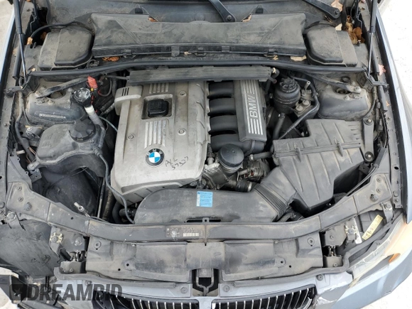 2006 BMW 3 Series 330i with VIN WBAVB33566PS06929, listed as a Copart auction lot 46789425 with 232,843 mi miles and Salvage title. Bid and sale history available at DreamBid. Image 13.