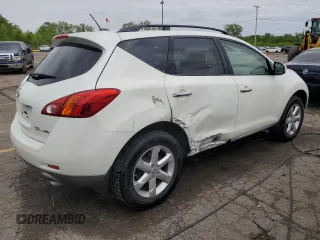 2010 Nissan Murano SL z VIN JN8AZ1MW2AW130010, wystawiony jako Copart lot #57495505 z przebiegiem 74 017 mil mil oraz Czysty tytuł • Clean title. Historia ofert i sprzedaży dostępna na DreamBid. Obrazek 3.