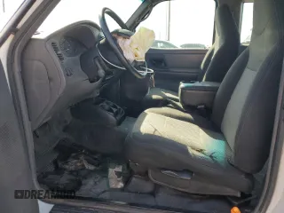 2003 Ford Ranger XL with VIN 1FTYR14V93PB40290, listed as a Copart auction lot 52392095 with 195,796 mi miles and Clean title. Bid and sale history available at DreamBid. Image 7.