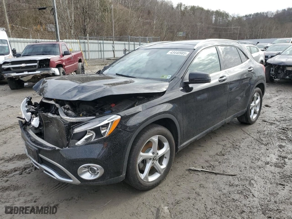 2019 Mercedes-Benz GLA with VIN WDCTG4GB4KJ630313, listed as a Copart auction lot 43440985 with 67,268 mi miles and Salvage Title. Bid and sale history available at carsss.com. Image 1.
