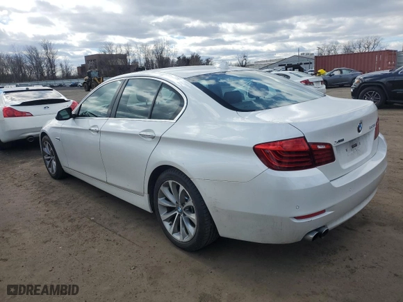2016 BMW 5 Series 528i xDrive with VIN WBA5A7C59GG147421, listed as a Copart auction lot 47571515 with 121,286 mi miles and Salvage Title. Bid and sale history available at carsss.com. Image 2.