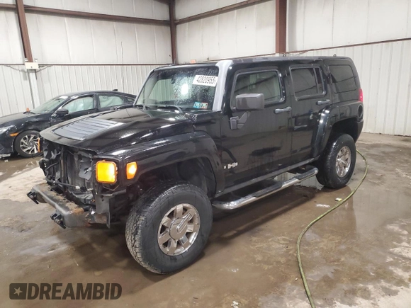 2006 Hummer H3 with VIN 5GTDN136368195362, listed as a Copart auction lot 42820955 with 256,656 mi miles and Salvage Title. Bid and sale history available at DreamBid. Image 1.