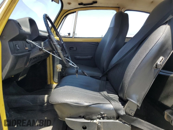 1973 Volkswagen Beetle with VIN 1332230723, listed as a Copart auction lot 57109315 with 12,672 mi miles and Clean Title. Bid and sale history available at DreamBid. Image 7.