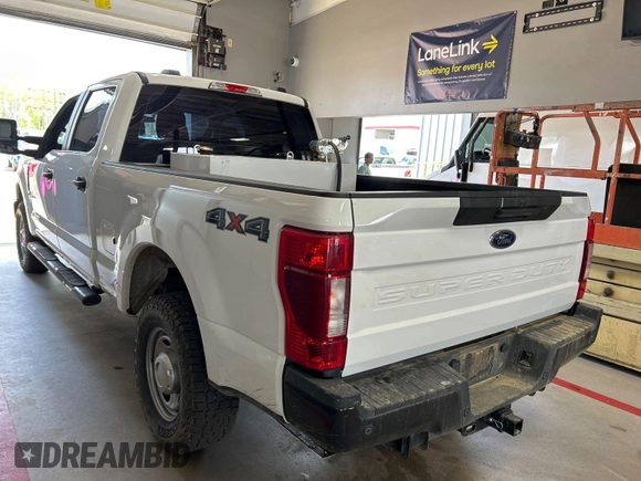 2022 Ford F-250 XL z VIN 1FT7W2BT4NEC00678, wystawiony jako IAAI lot #42708244 z przebiegiem 97 809 mil mil oraz . Historia ofert i sprzedaży dostępna na DreamBid. Obrazek 8.