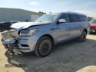 2020 Lincoln Navigator Black Label z VIN 5LMJJ3TT4LEL22892, wystawiony jako Copart lot #46252675 z przebiegiem 77 952 mil mil oraz Szkody całkowita. Historia ofert i sprzedaży dostępna na DreamBid. Obrazek 1.