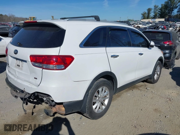 2016 Kia Sorento LX with VIN 5XYPG4A39GG062754, listed as a IAAI auction lot 41689839 with 180,165 mi miles. Bid and sale history available at carsss.com. Image 4.