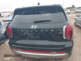 2024 Hyundai Palisade Calligraphy z VIN KM8R7DGE9RU682812, wystawiony jako IAAI lot #42418008 z przebiegiem 27 716 mil mil oraz . Historia ofert i sprzedaży dostępna na DreamBid. Obrazek 16.