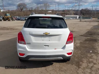 2017 Chevrolet Trax LT z VIN KL7CJPSBXHB215447, wystawiony jako IAAI lot #41665363 z przebiegiem 90 450 mil mil oraz . Historia ofert i sprzedaży dostępna na DreamBid. Obrazek 16.
