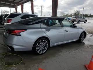 2023 Nissan Altima SL with VIN 1N4BL4EV2PN360224, listed as a Copart auction lot 49089685 with Not Provided miles and Non Repairable. Bid and sale history available at DreamBid. Image 3.
