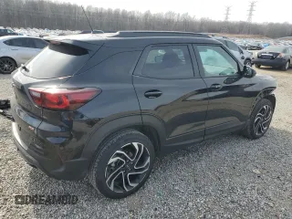 2025 Chevrolet TrailBlazer RS with VIN KL79MTSL9SB008123, listed as a Copart auction lot 42805165 with 10,744 mi miles and Salvage Title. Bid and sale history available at carsss.com. Image 3.