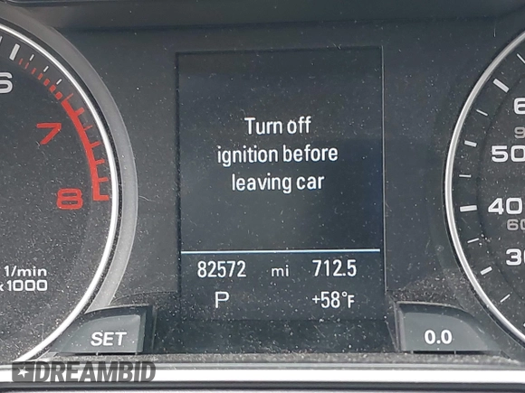 2016 Audi A4 Premium Plus with VIN WAUFFAFLXGN015633, listed as a IAAI auction lot 42084662 with 82,572 mi miles. Bid and sale history available at carsss.com. Image 7.