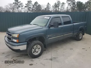 2006 Chevrolet Silverado 1500HD LT1 with VIN 1GCGK13U76F183898, listed as a Copart auction lot 46051225 with 193,618 mi miles and Clean Title. Bid and sale history available at DreamBid. Image 1.