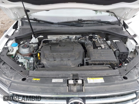 2022 Volkswagen Tiguan SE z VIN 3VV3B7AX4NM125651, wystawiony jako IAAI lot #42114490 z przebiegiem 67 628 mil mil oraz . Historia ofert i sprzedaży dostępna na DreamBid. Obrazek 10.