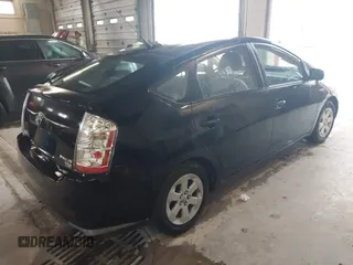 2009 Toyota Prius with VIN JTDKB20U993491553, listed as a IAAI auction lot 42103083 with 166,562 mi miles. Bid and sale history available at carsss.com. Image 4.
