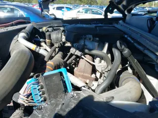 2011 Chevrolet Silverado 2500HD LTZ с VIN 1GC1KYE89BF199240, выставлен на аукционе IAAI как лот 43397687 с пробегом 119 003 миль миль и . История ставок и продаж доступна на DreamBid. Изображение 19.