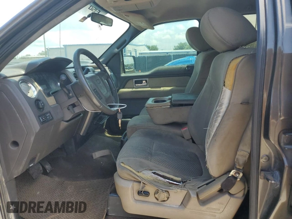 2009 Ford F-150 XL with VIN 1FTRW12889FB01747, listed as a Copart auction lot 62402315 with 332,253 mi miles and Clean title. Bid and sale history available at DreamBid. Image 7.