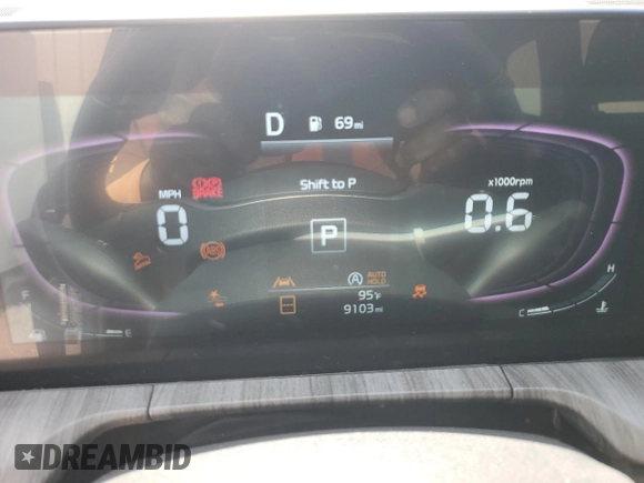 2024 Kia Telluride EX with VIN 5XYP34GC1RG552451, listed as a Copart auction lot 56739845 with 9,103 mi miles and Salvage title. Bid and sale history available at DreamBid. Image 9.