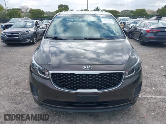 2018 Kia Sedona LX with VIN KNDMB5C15J6382599, listed as a IAAI auction lot 41964769 with 82,494 mi miles. Bid and sale history available at carsss.com. Image 12.