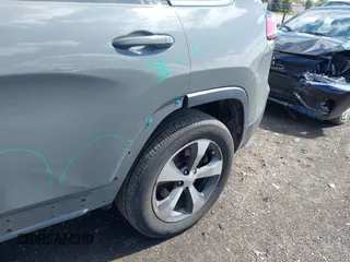 2019 Jeep Cherokee Limited with VIN 1C4PJMDX4KD451079, listed as a IAAI auction lot 42173419 with 71,980 mi miles and . Bid and sale history available at DreamBid. Image 18.