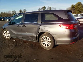 2018 Honda Odyssey LX with VIN 5FNRL6H27JB043695, listed as a Copart auction lot 83635584 with 83,604 mi miles and Salvage Title. Bid and sale history available at carsss.com. Image 2.