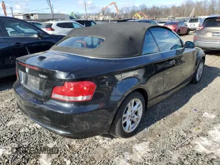 2009 BMW 1 Series 128i with VIN WBAUN13569VH80540, listed as a Copart auction lot 87488044 with 159,819 mi miles and Clean Title. Bid and sale history available at DreamBid. Image 3.