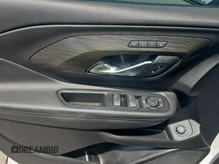 2022 GMC Terrain SLT с VIN 3GKALVEV5NL142307, выставлен на аукционе IAAI как лот 42677798 с пробегом 62 121 миль миль и . История ставок и продаж доступна на DreamBid. Изображение 1.