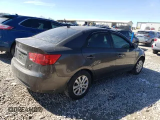 2011 Kia Forte EX with VIN KNAFU4A25B5452938, listed as a Copart auction lot 46261805 with 243,645 mi miles and Salvage Title. Bid and sale history available at carsss.com. Image 3.
