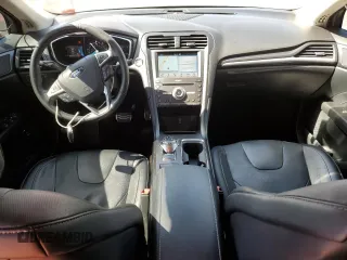 2017 Ford Fusion Titanium with VIN 3FA6P0SU1HR299506, listed as a Copart auction lot 62031915 with 94,412 mi miles and Salvage title. Bid and sale history available at DreamBid. Image 8.