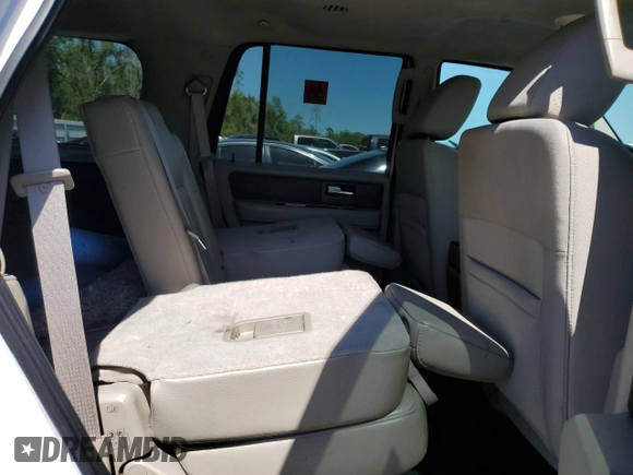 2011 Ford Expedition XL с VIN 1FMJU1G55BEF04559, выставлен на аукционе Copart как лот 48500395 с пробегом Не указан миль и На запчасти • Non repairable. История ставок и продаж доступна на DreamBid. Изображение 11.