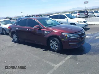 2018 Kia Optima LX with VIN 5XXGT4L36JG179485, listed as a IAAI auction lot 42100805 with 90,165 mi miles. Bid and sale history available at carsss.com. Image 1.