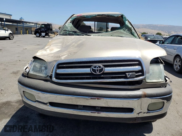 2001 Toyota Tundra SR5 with VIN 5TBRT34121S190183, listed as a Copart auction lot 58151034 with 198,512 mi miles and Non Repairable. Bid and sale history available at DreamBid. Image 5.