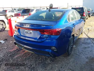 2024 Kia Forte GT-Line with VIN 3KPF54AD2RE792015, listed as a IAAI auction lot 41659286 with 8,599 mi miles and . Bid and sale history available at carsss.com. Image 4.