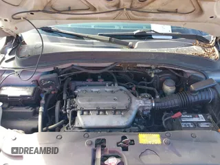 2006 Honda Pilot EX with VIN 5FNYF28406B049584, listed as a IAAI auction lot 38183277 with 281,810 mi miles and . Bid and sale history available at carsss.com. Image 10.