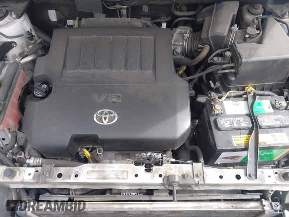 2006 Toyota RAV4 Limited with VIN JTMBK31V665006220, listed as a IAAI auction lot 41922963 with 207,389 mi miles. Bid and sale history available at carsss.com. Image 10.