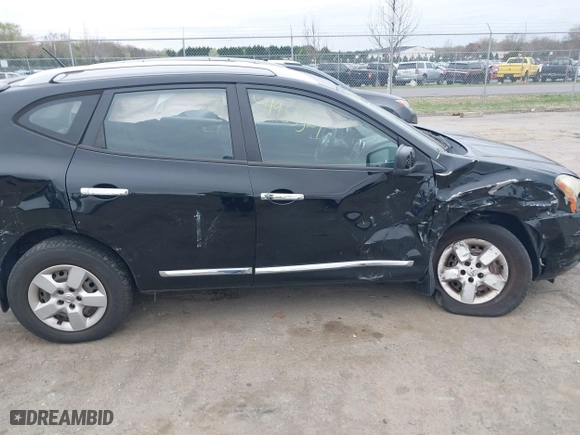 2015 Nissan Rogue Select S with VIN JN8AS5MT6FW153265, listed as a IAAI auction lot 41933361 with 137,560 mi miles. Bid and sale history available at carsss.com. Image 13.