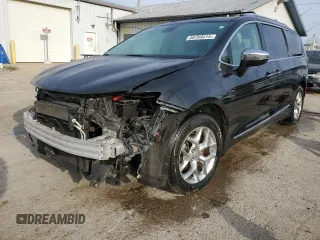2017 Chrysler Pacifica Limited with VIN 2C4RC1GG1HR533595, listed as a Copart auction lot 50769415 with 139,085 mi miles and Salvage title. Bid and sale history available at DreamBid. Image 1.