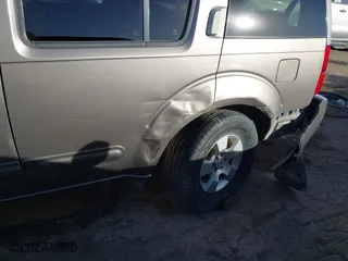 2006 Nissan Pathfinder SE with VIN 5N1AR18U36C684150, listed as a IAAI auction lot 41201933 with 146,494 mi miles. Bid and sale history available at carsss.com. Image 6.