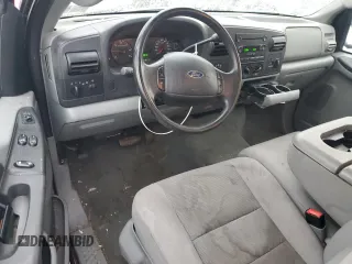 2005 Ford F-250 XL with VIN 1FTNF215X5EC40810, listed as a Copart auction lot 88820065 with 90,013 mi miles and Salvage Title. Bid and sale history available at DreamBid. Image 8.