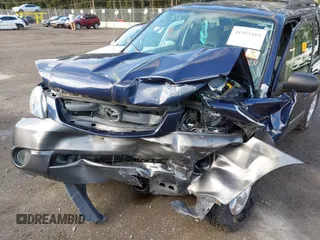2004 Mazda Tribute LX with VIN 4F2CZ94114KM12271, listed as a IAAI auction lot 41955165 with Not Provided miles and . Bid and sale history available at carsss.com. Image 6.