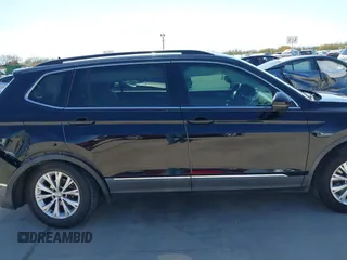 2018 Volkswagen Tiguan SEL with VIN 3VV3B7AX3JM064061, listed as a IAAI auction lot 41772564 with 95,395 mi miles and . Bid and sale history available at DreamBid. Image 13.